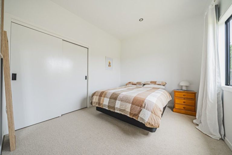 Photo of property in 22b Saint Ives Grove, Whalers Gate, New Plymouth, 4310