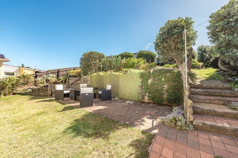 Photo of property in 22 Okiwa Terrace, Waiinu Beach, Wanganui, 4588
