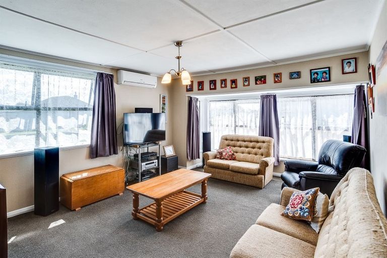 Photo of property in 52 Massey Crescent, Marewa, Napier, 4110