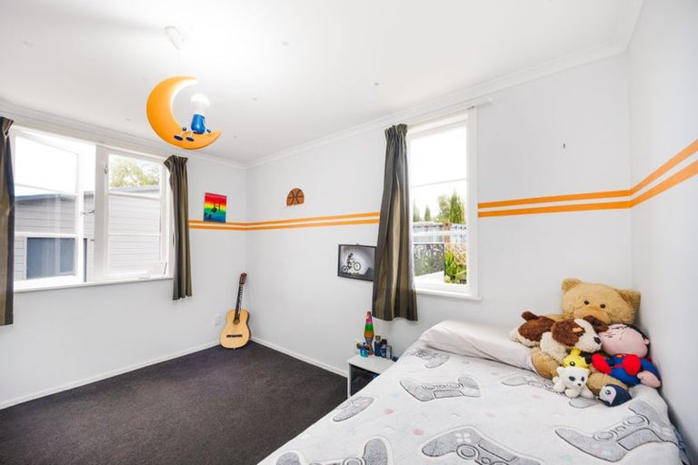 Photo of property in 42 Hastings Street, Halcombe, Feilding, 4779