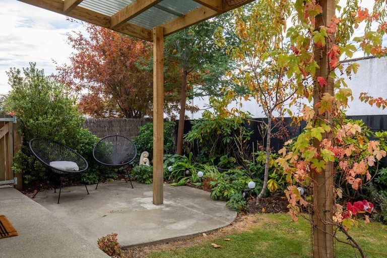 Photo of property in 22 Clutha Street, Alexandra, 9320