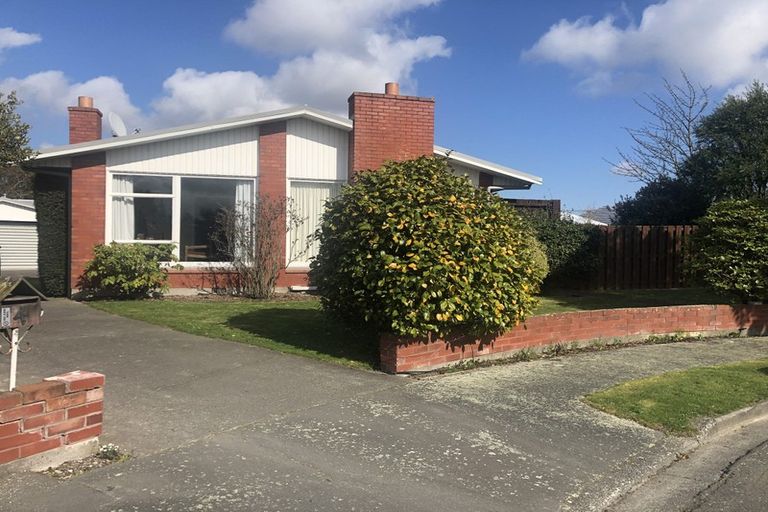 Photo of property in 4 Kilsythe Place, Bishopdale, Christchurch, 8053