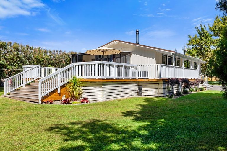Photo of property in 359a Tukapa Street, Hurdon, New Plymouth, 4310