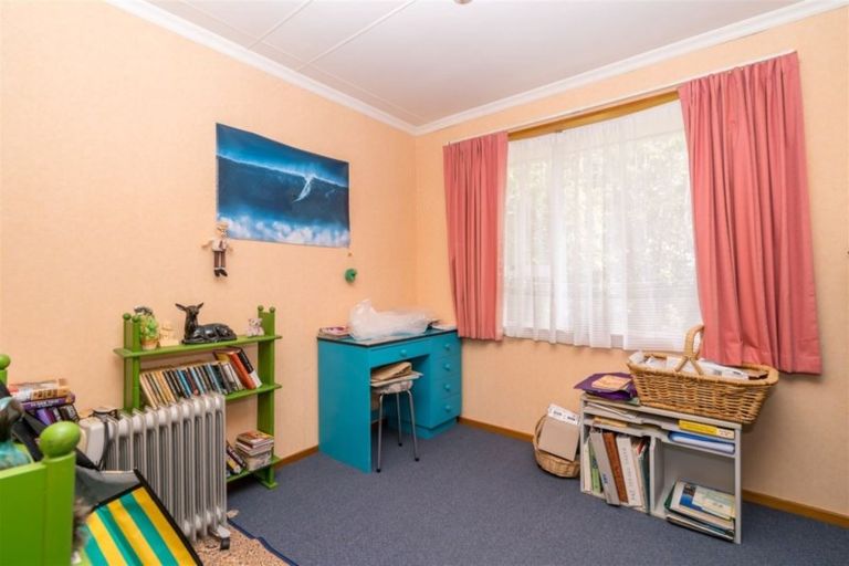 Photo of property in 114a Main South Road, Green Island, Dunedin, 9018
