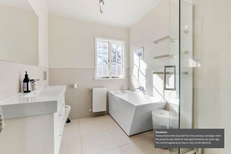 Photo of property in 284 Whitford Park Road, Whitford, Manurewa, 2576