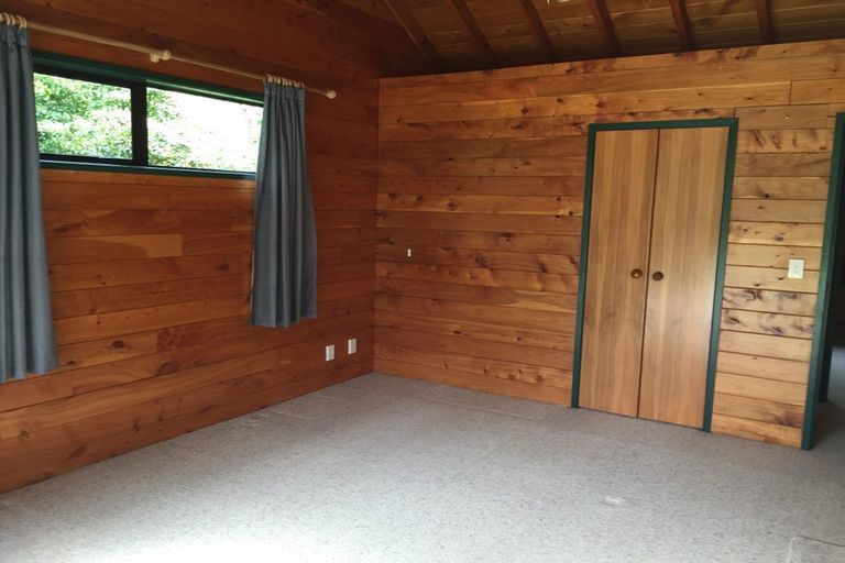 Photo of property in Rosewood Estate, 6 Whitcher Grove, Wainuiomata, 5373