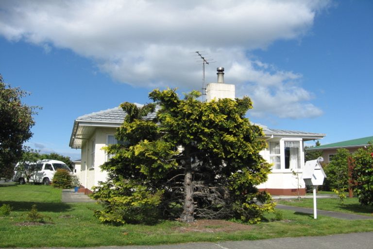 Photo of property in 140 Songer Street, Stoke, Nelson, 7011