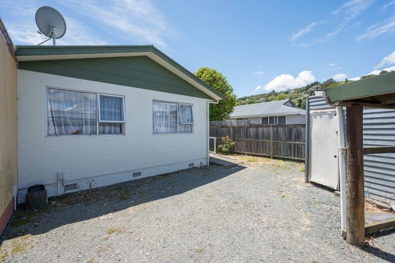Photo of property in 3/14 Parkers Road, Tahunanui, Nelson, 7011