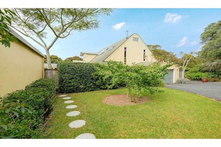 Photo of property in 25 Edkins Road, Kerikeri, 0230