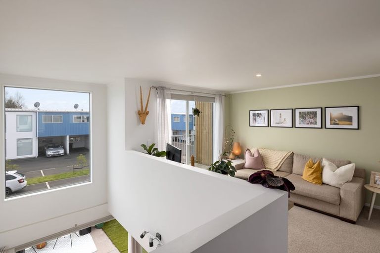 Photo of property in 31 Reynolds Place, Papamoa Beach, Papamoa, 3118