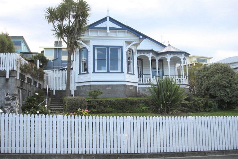 Photo of property in 30 France Road, Bluff Hill, Napier, 4110