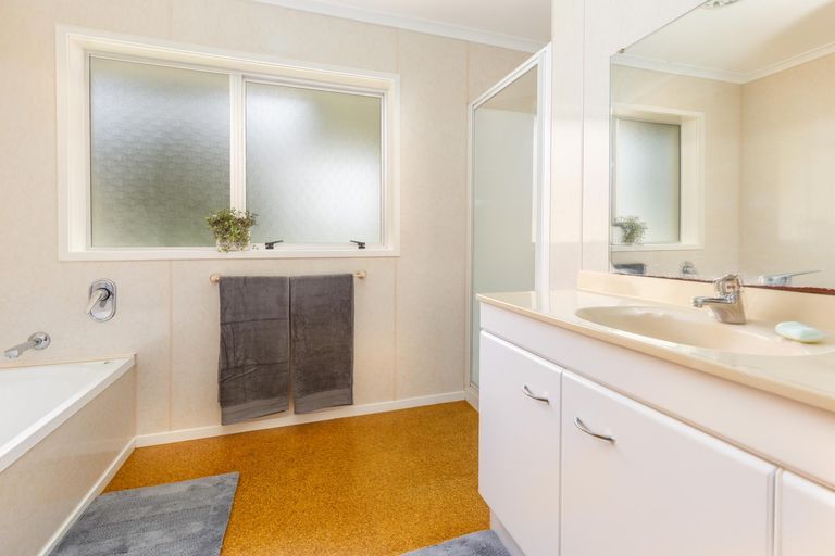 Photo of property in 112 Rutherford Road, Pukekohe East, Pukekohe, 2677