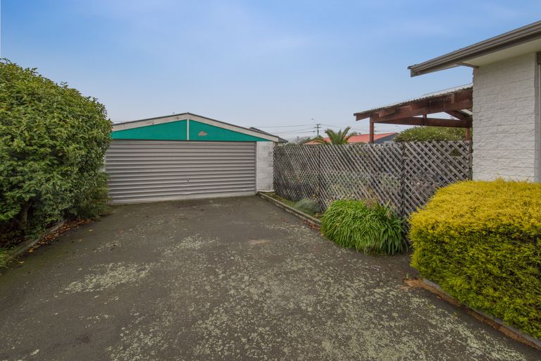 Photo of property in 27 Bayswater Crescent, Bromley, Christchurch, 8062