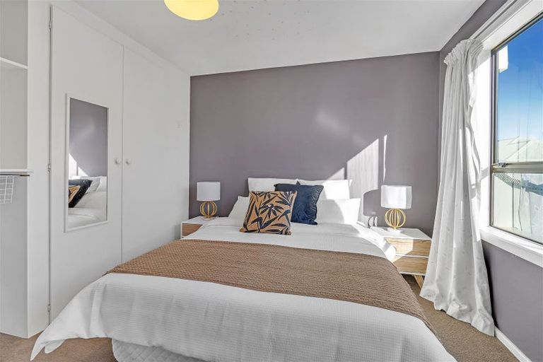 Photo of property in 16 Dunedin Street, Redwood, Christchurch, 8051