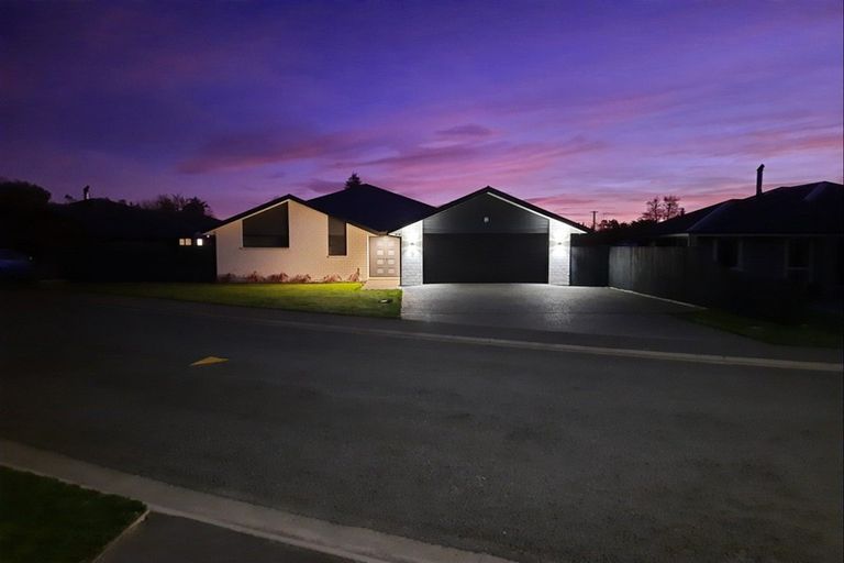 Photo of property in 5 Walter Place, Kirwee, Darfield, 7571