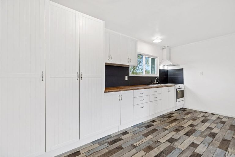 Photo of property in 30a Langstone Street, Welcome Bay, Tauranga, 3112