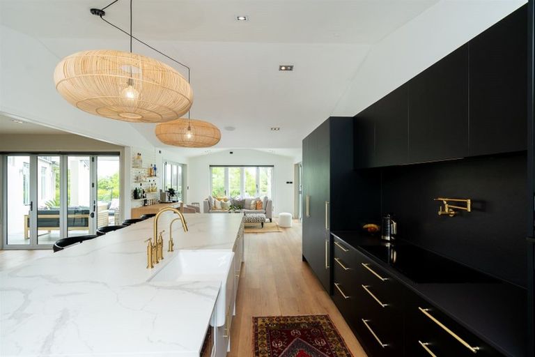 Photo of property in 42 Ryvington Lane, Tamahere, Hamilton, 3283