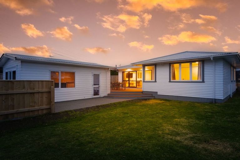 Photo of property in 42 Donovan Road, Paraparaumu Beach, Paraparaumu, 5032