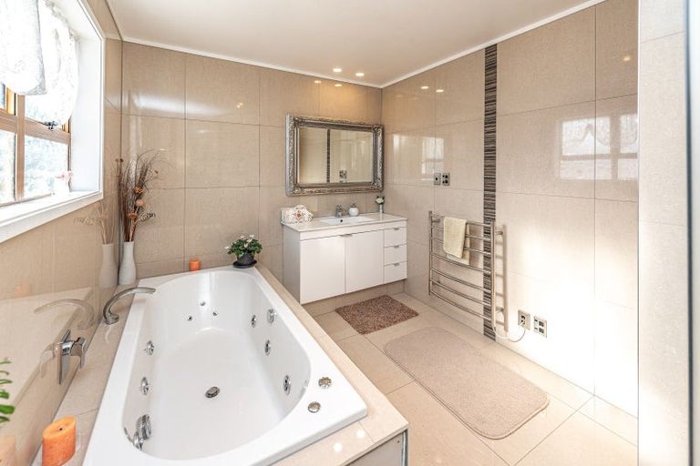 Photo of property in 4 Oxford Road, Springvale, Whanganui, 4501