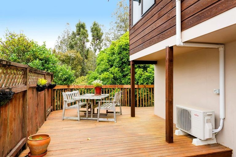 Photo of property in 22 Moorgreen Heights, Torbay, Auckland, 0630