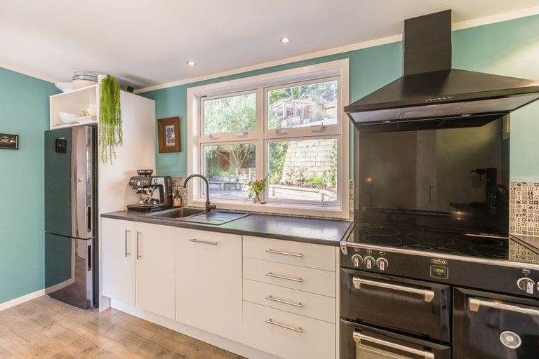 Photo of property in 56 Cluny Road, Plimmerton, Porirua, 5026