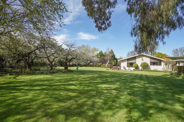 Photo of property in 359 Marshs Road, Halswell, Christchurch, 8025