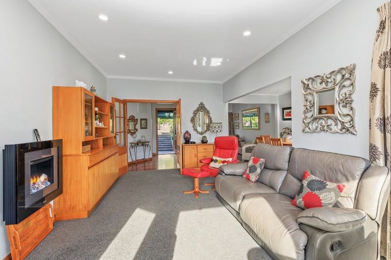 Photo of property in 34 Cavendish Square, Strathmore Park, Wellington, 6022