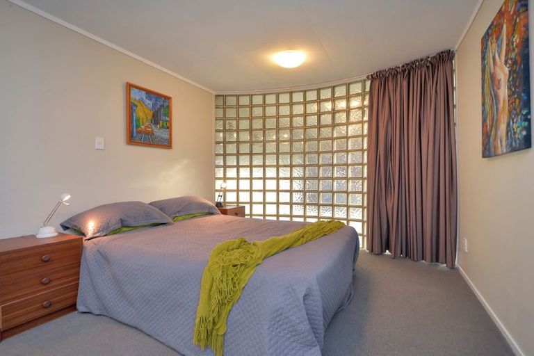 Photo of property in 48a Konini Road, Titirangi, Auckland, 0604