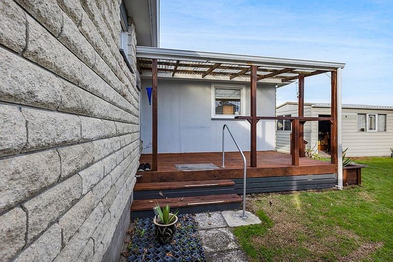 Photo of property in 464 Carrington Street, Upper Vogeltown, New Plymouth, 4310