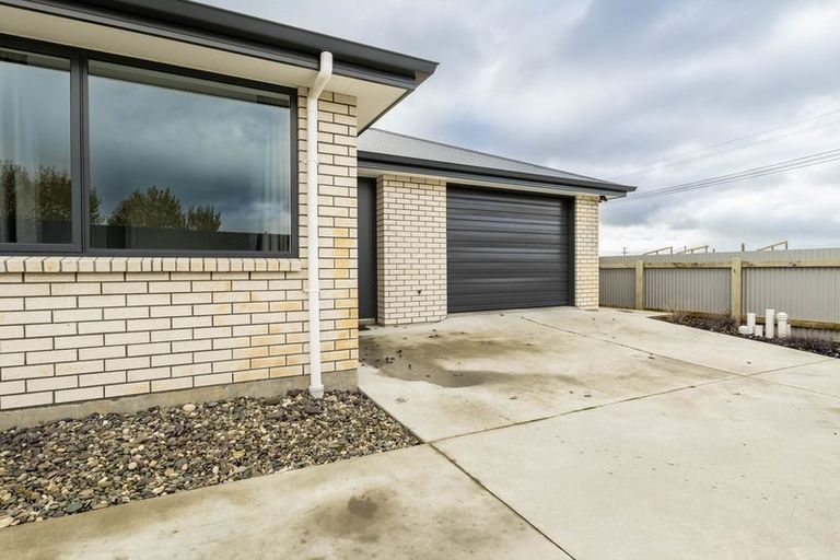 Photo of property in 79 Severn Street, Clifton, Invercargill, 9812