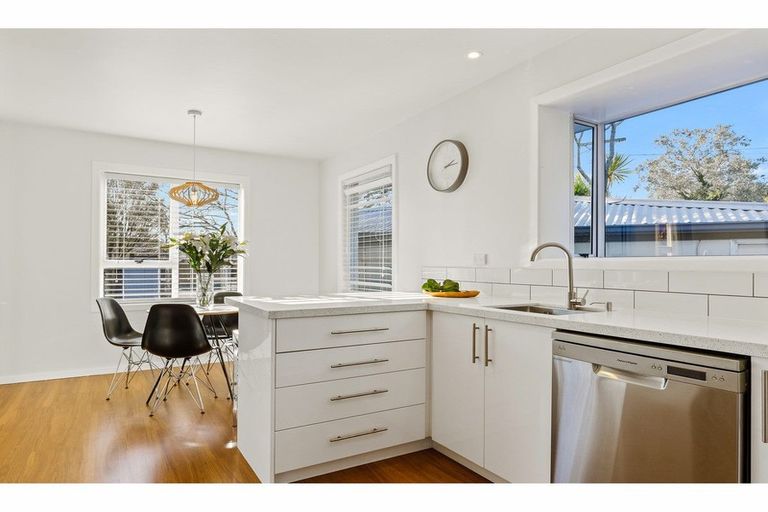 Photo of property in 1/37 Bentley Street, Russley, Christchurch, 8042