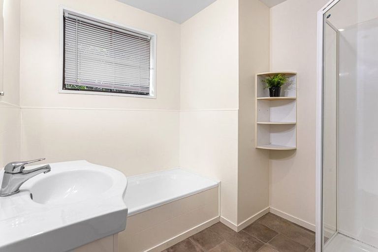 Photo of property in 137 Hawthornden Road, Avonhead, Christchurch, 8042