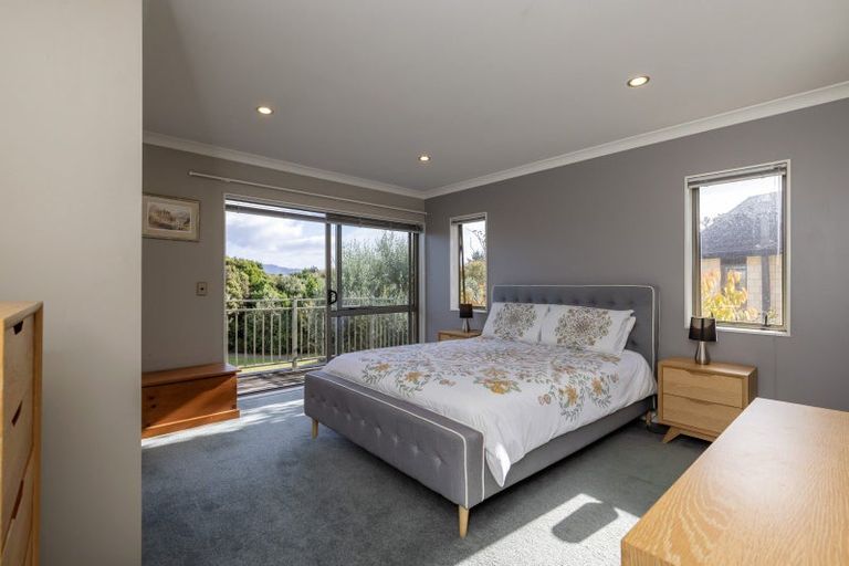 Photo of property in 7 Jade Lane, Paraparaumu, 5032