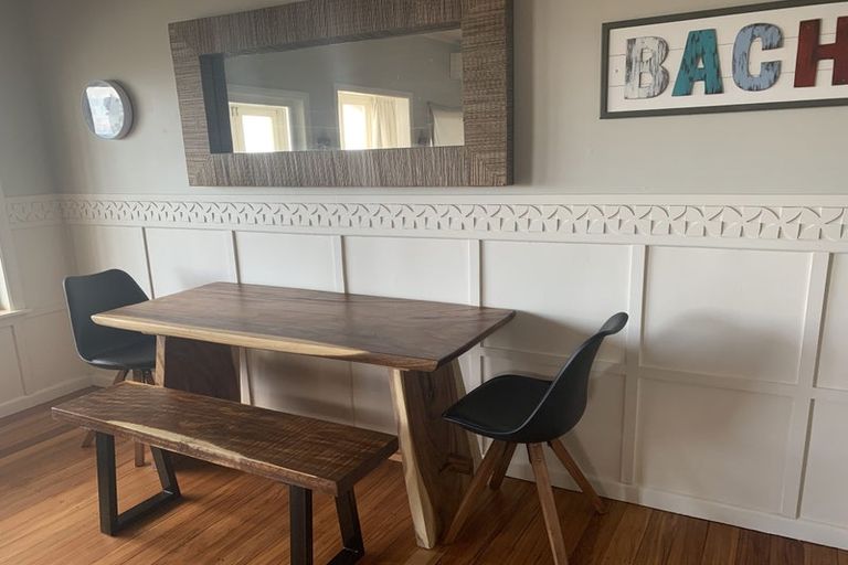 Photo of property in 62 Moana Road, Okitu, Gisborne, 4010