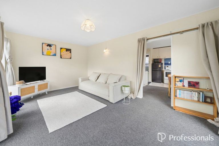 Photo of property in 7a Lincoln Grove, Wainuiomata, Lower Hutt, 5014