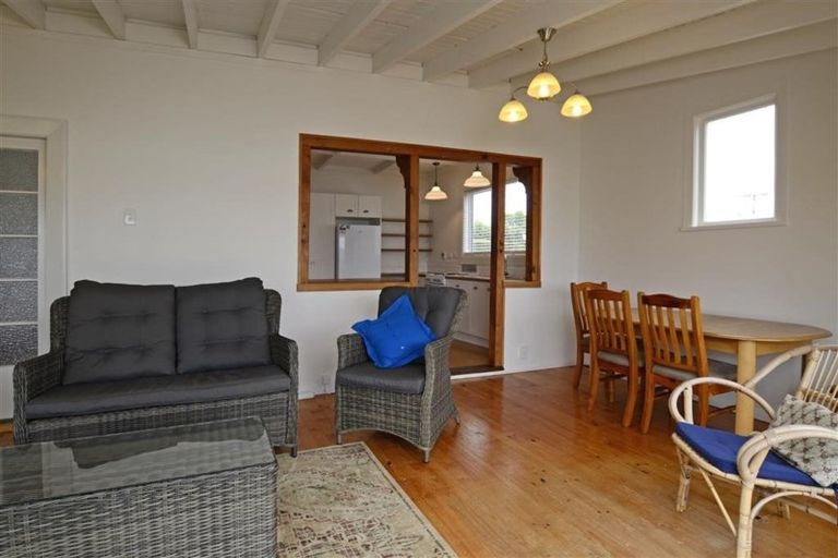 Photo of property in 15 Virginia Avenue, Broad Bay, Dunedin, 9014