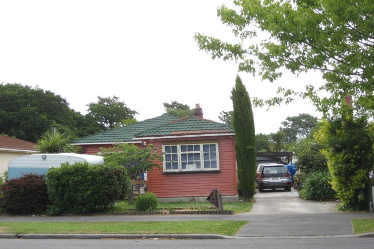 Photo of property in 15 Tilford Street, Woolston, Christchurch, 8062