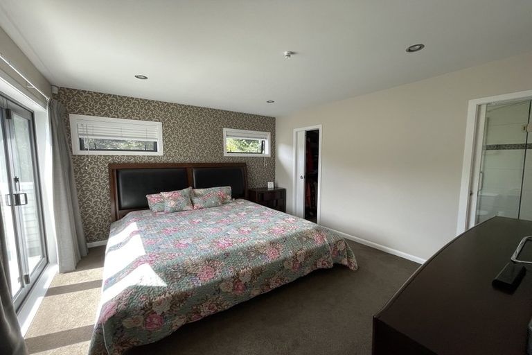 Photo of property in 29a Wicklam Lane, Greenhithe, Auckland, 0632