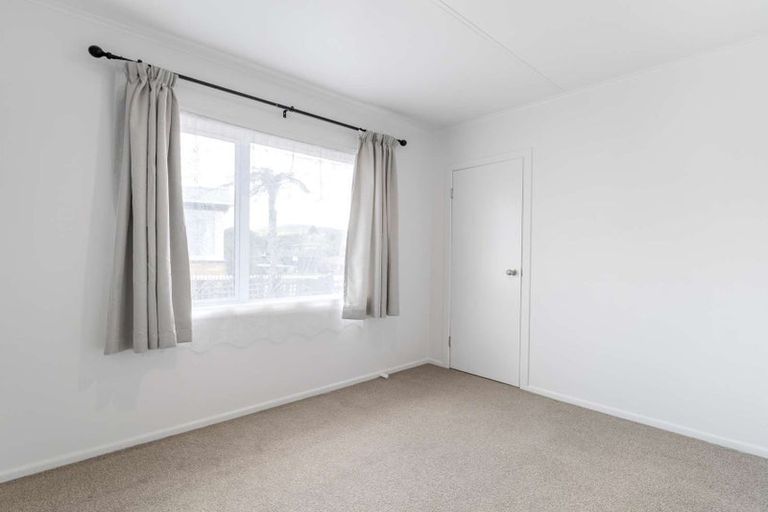Photo of property in 12 Scott Avenue, Owhata, Rotorua, 3010