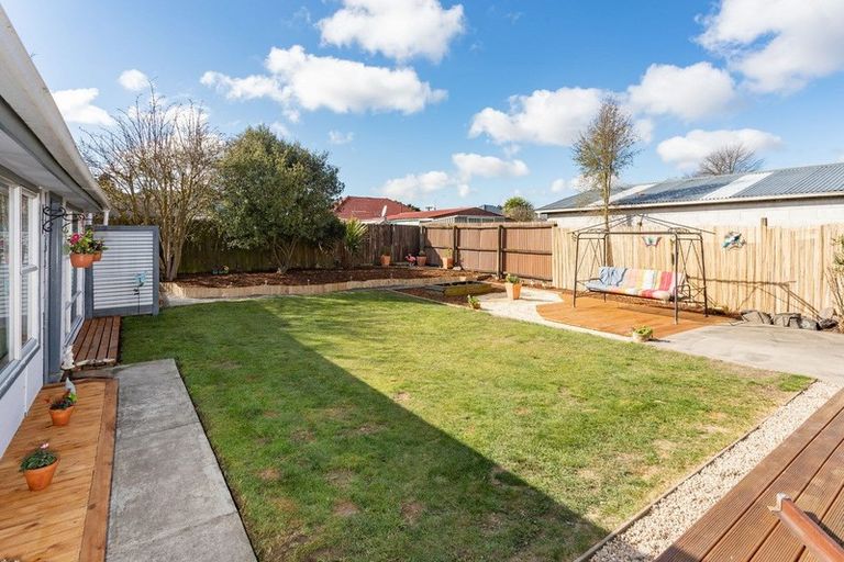Photo of property in 12 Sledmere Street, Burnside, Christchurch, 8053