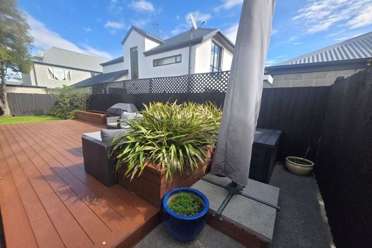 Photo of property in 2/17 Matai Street East, Riccarton, Christchurch, 8011