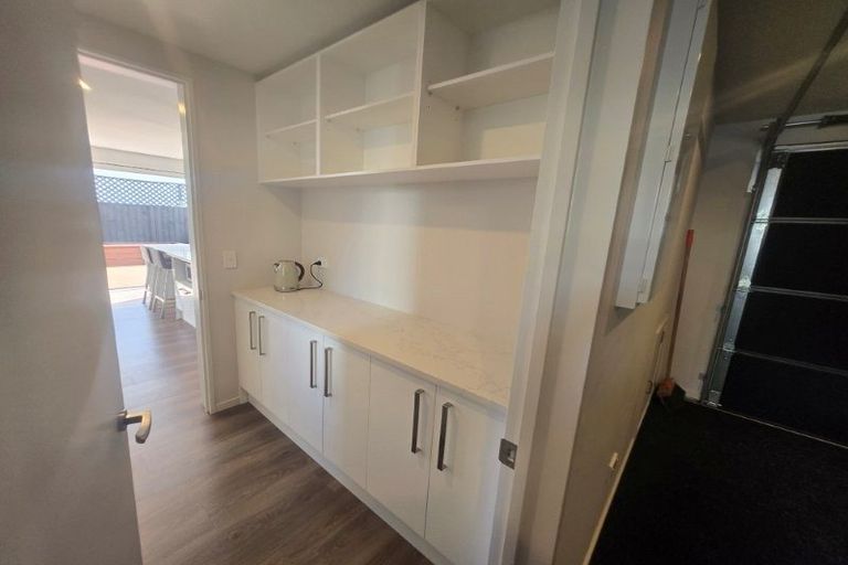 Photo of property in 2/17 Matai Street East, Riccarton, Christchurch, 8011