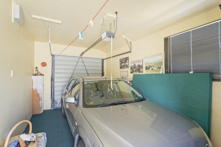 Photo of property in 38 Whitby Avenue, Whitianga, 3510