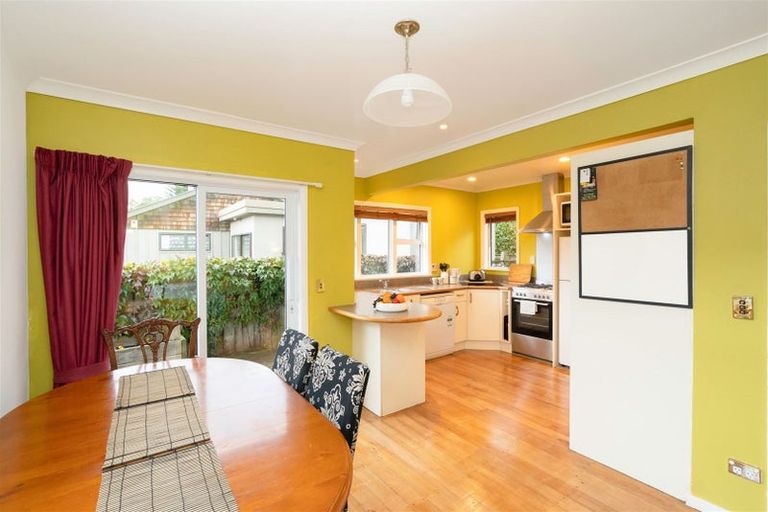 Photo of property in 58 Matatua Road, Raumati Beach, Paraparaumu, 5032