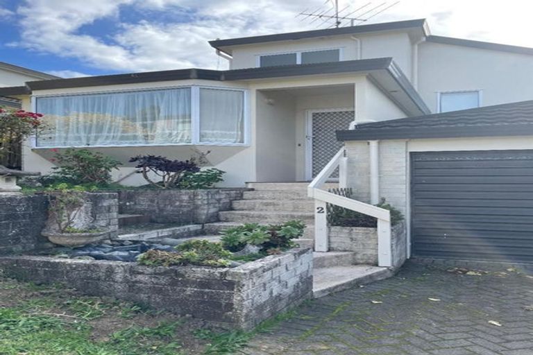 Photo of property in 2/17 Kells Place, Botany Downs, Auckland, 2010