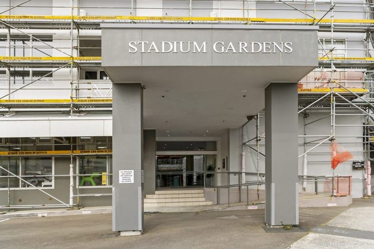 Photo of property in Stadium Garden Flats, 311/107 Thorndon Quay, Pipitea, Wellington, 6011