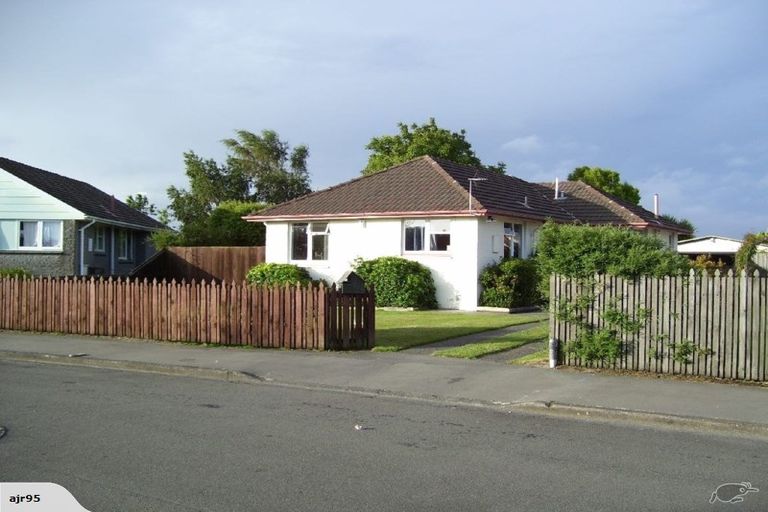 Photo of property in 6 Alpers Place, Hoon Hay, Christchurch, 8025