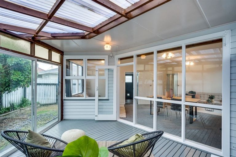 Photo of property in 279 Kennedy Road, Onekawa, Napier, 4110