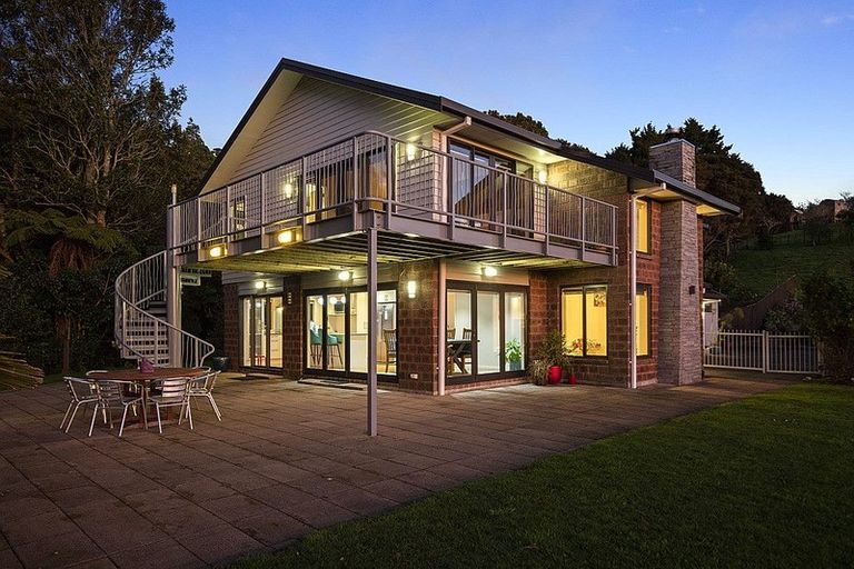 Photo of property in 181 Judge Richardson Drive, Opaheke, Papakura, 2584