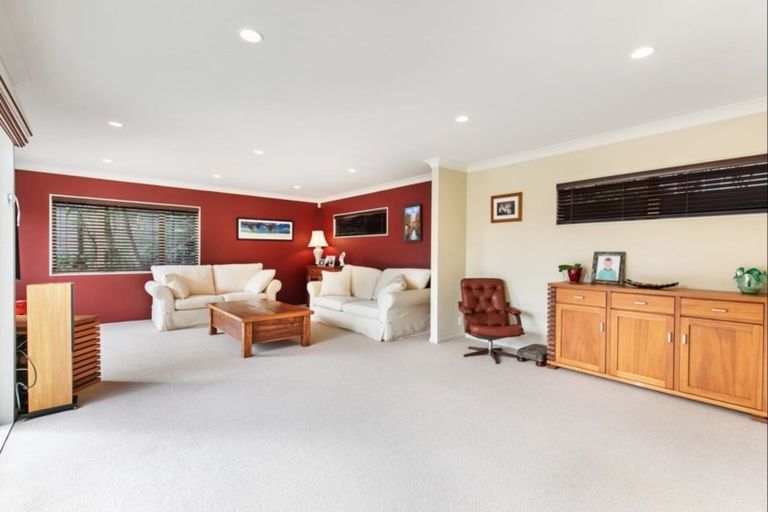 Photo of property in 17 Kirkmay Place, Saint Heliers, Auckland, 1071